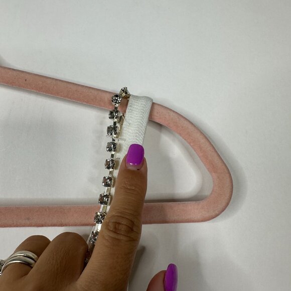 FLAW - Mac Duggal Sleeveless Crystal Scoop Neckline Column Gown White 10 #A0087 - Picture 7 of 13